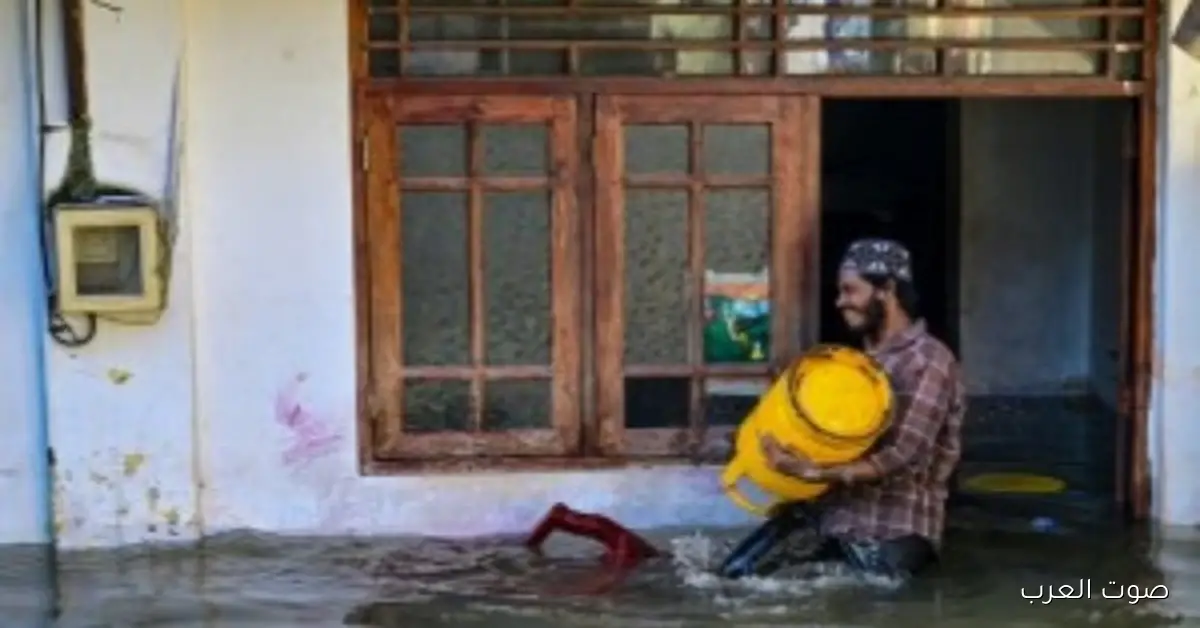 سريلانكا: عدد ضحايا الإعصار “ديتواه” وصل لـ 465 قتيل و366 مفقود