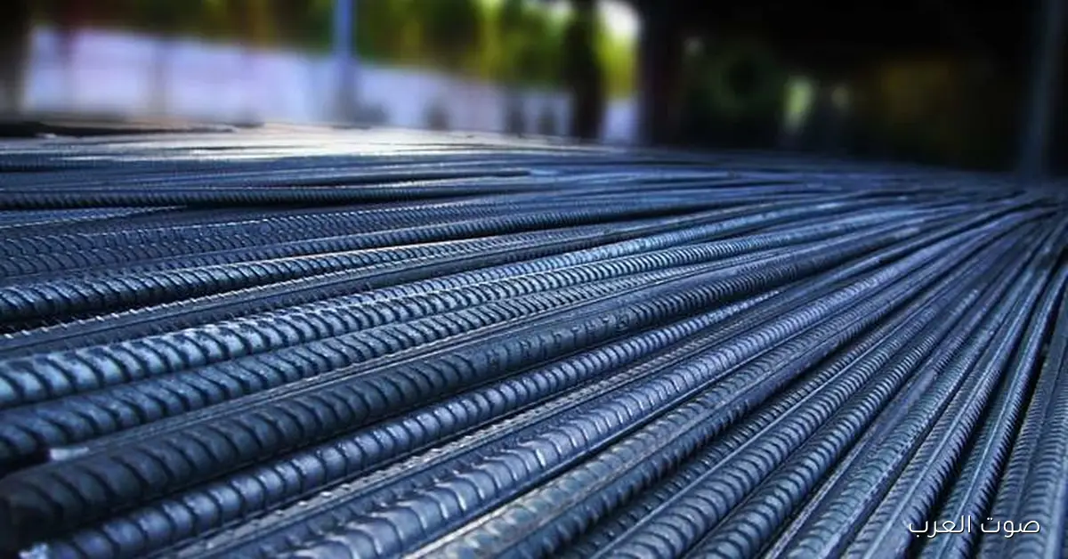 الطن وصل لكام؟؟ سعر الحديد اليوم الأثنين 2025/12/1 في أسواق البناء