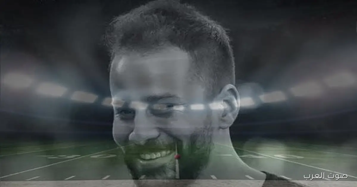 شوف قميص أحمد رفعت في غرفة ملابس منتخب مصر قبل ماتش الكويت