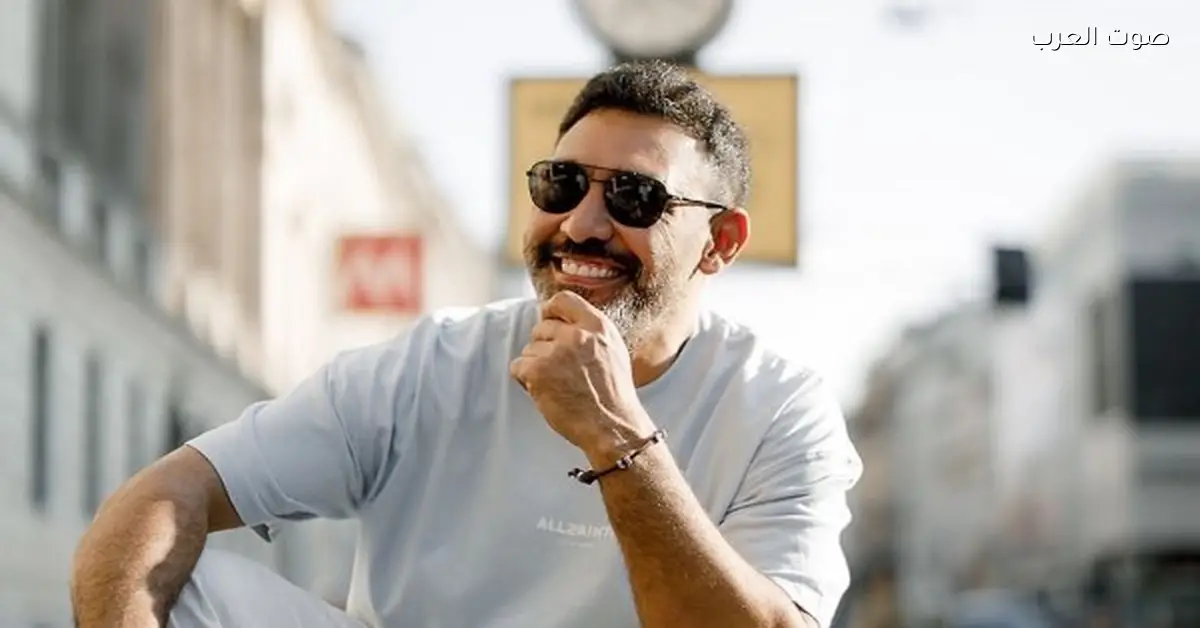 عمرو مصطفى يتصدر تريند يوتيوب ومنصات الموسيقى في الوطن العربي