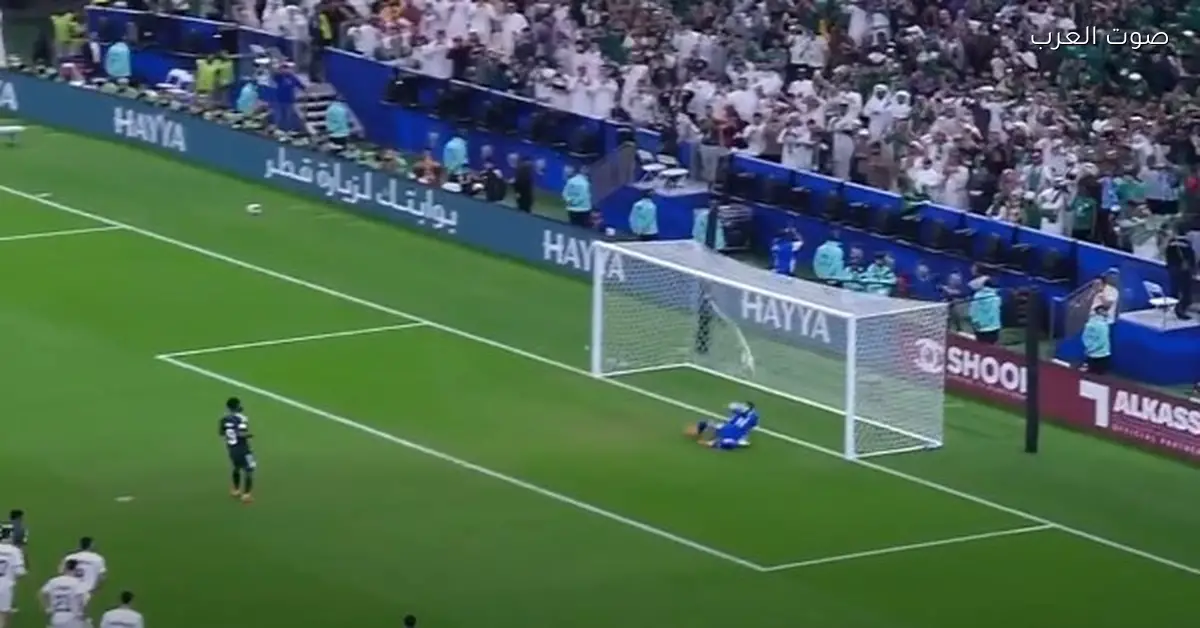 فراس البريكان يحط هدف السعودية الأول في شباك فلسطين في ربع نهائي كأس العرب