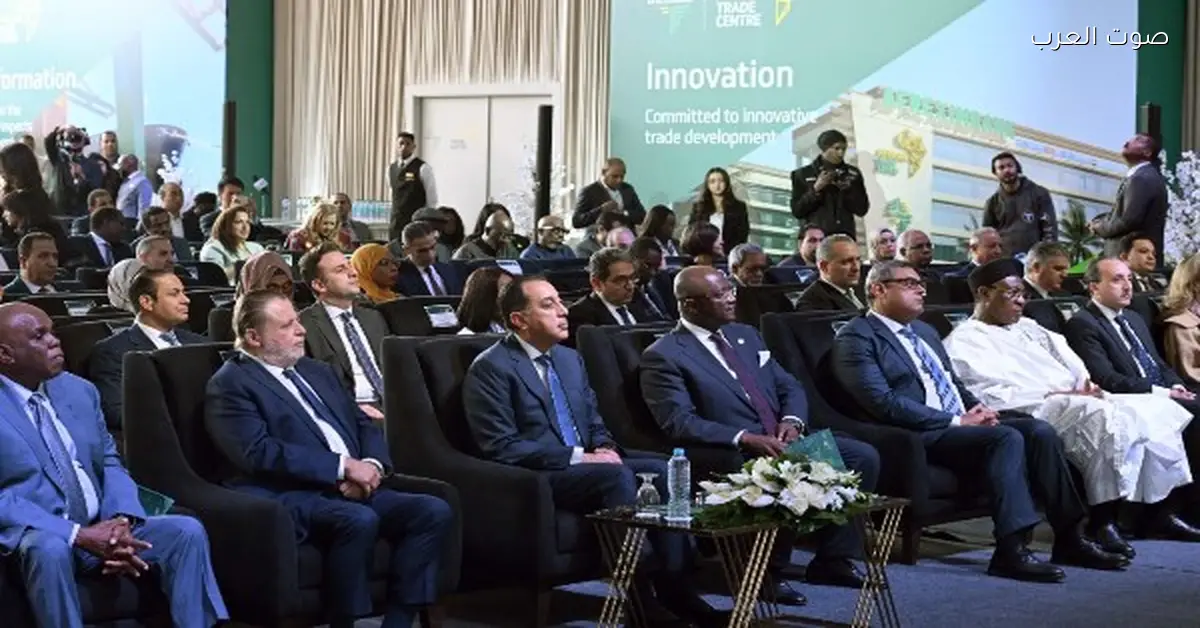 مدبولي: موقع المركز في العاصمة الجديدة يعزز مكانة مصر كبوابة لاستثمارات التجارة والدبلوماسية