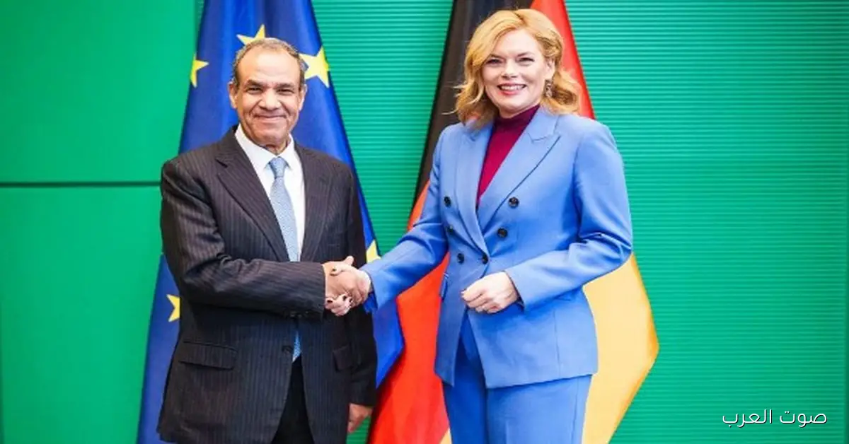 وزير الخارجية يخلص زيارته لبرلين بلقاء رئيسة البرلمان الألماني لتقوية العلاقات بين البلدين