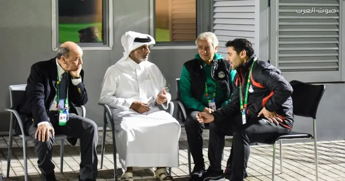 وزير الرياضة القطري يروح معسكر منتخب مصر في كأس العرب