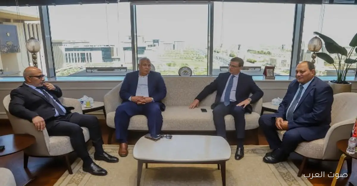 وزير الزراعة ومحافظ الوادي الجديد يناقشوا زيادة الاستثمار في الإنتاج الحيواني بالمحافظة