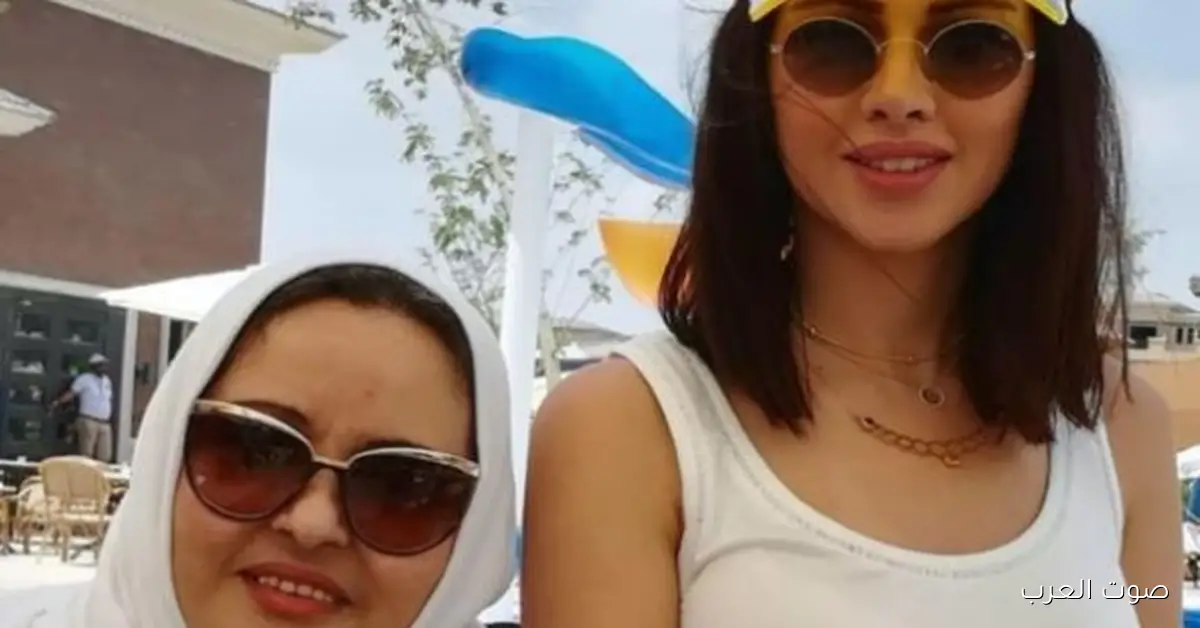 ياسمين رئيس بتسترجع ذكريات حلوة مع والدتها.. صور