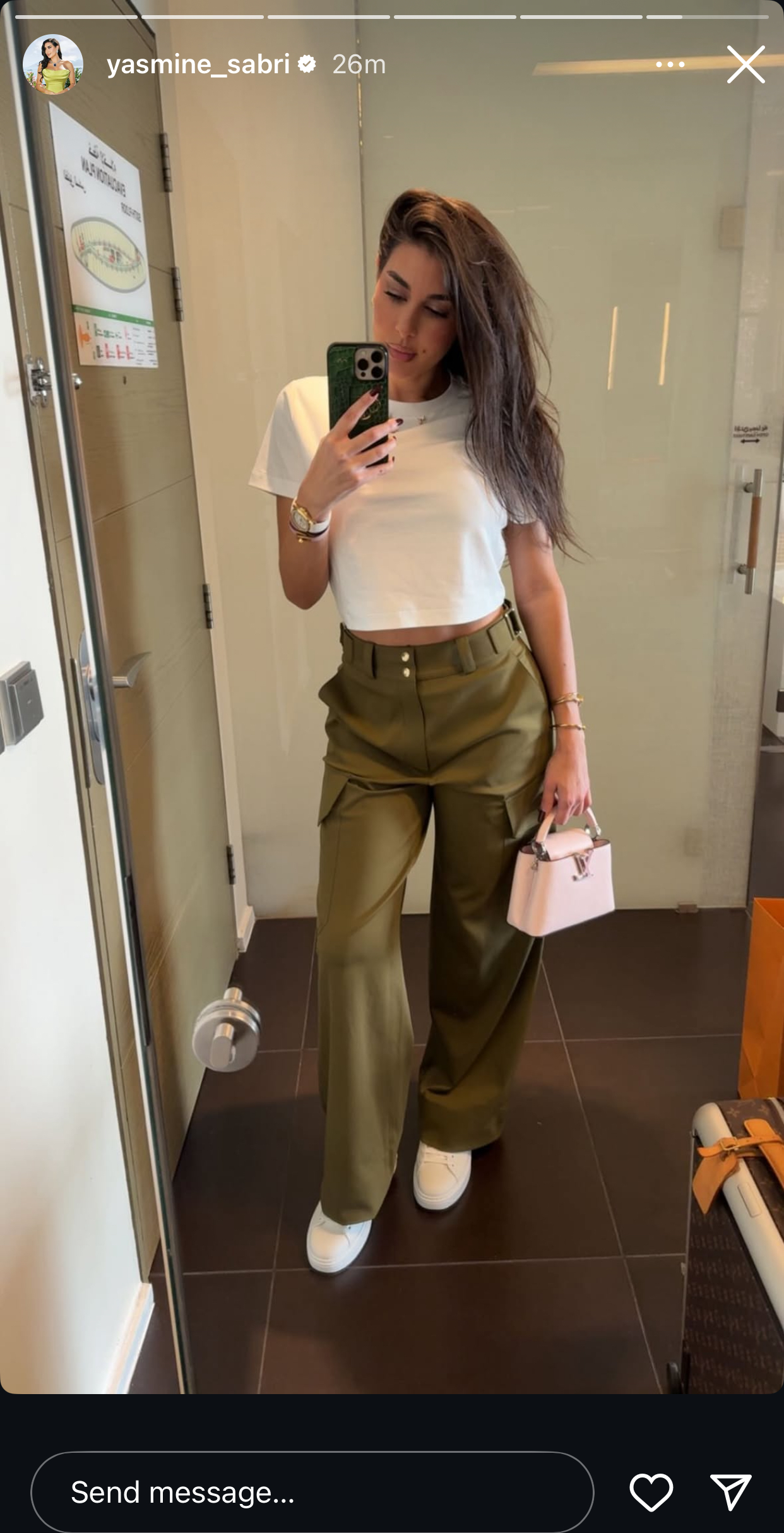 ياسمين صبري تطل علينا بستايل كاجوال جديد على إنستجرام 2 ياسمين صبري