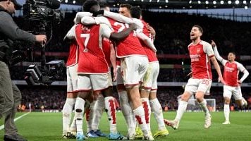 أرسنال يتصدر الدوري الإنجليزي بعد فوزه على نيوكاسل 1-0