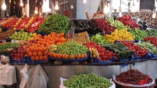 أسعار الخضروات اليوم 21 أبريل: الطماطم ترتفع والليمون ينخفض