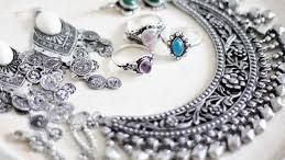 أسعار الفضة في مصر تنخفض 2.37% خلال 3 أيام