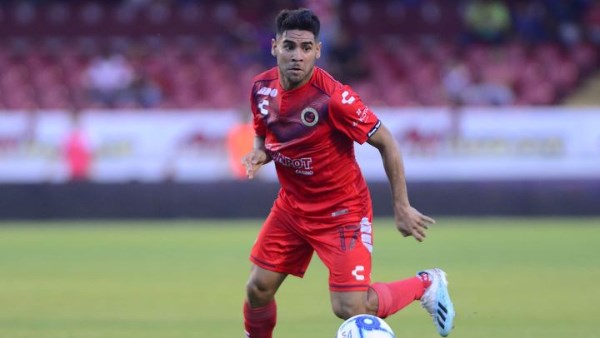 أقصر 10 لاعبين في العالم يتفوقون بموهبتهم