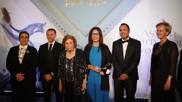 أمل عمار تفتتح مهرجان أسوان الدولي لسينما المرأة