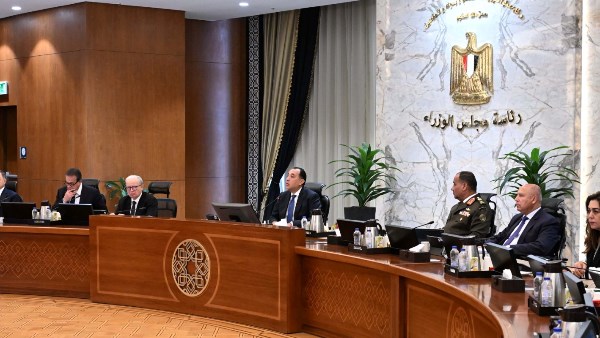 أنشطة مستثناة من قرار الغلق الصيفي تعمل 24 ساعة