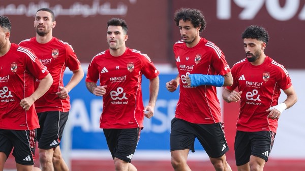 إصابات الأهلي قبل مواجهة بيراميدز وتأثير غياب كوكا وبن شرقي