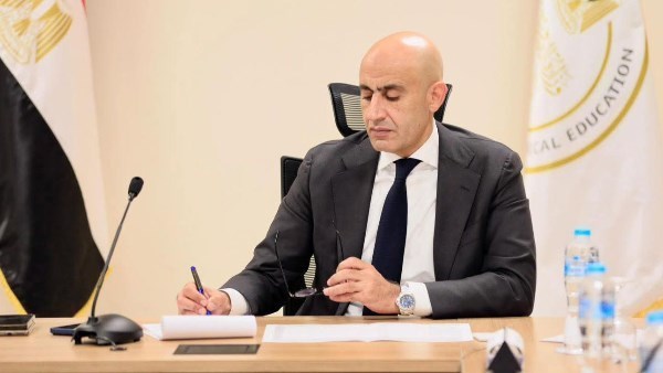 إعلان جدول امتحانات الدبلومات الفنية 2026 قريبًا