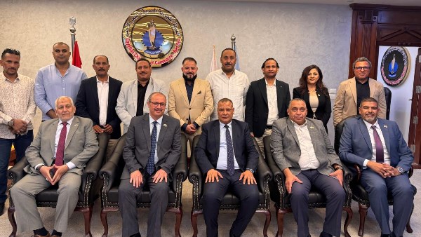 استيراد الأسماك وتفعيل خط ملاحي بين العقبة والغردقة