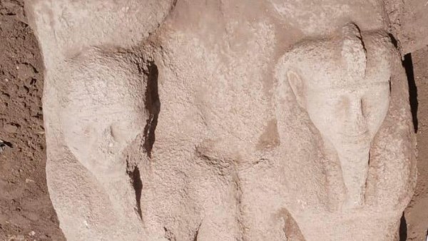 اكتشاف تمثال ضخم في تل فرعون بالشرقية