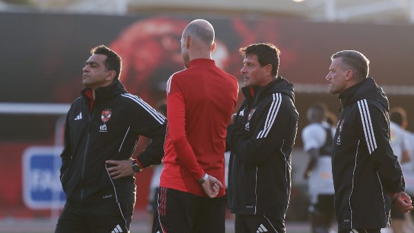 الأهلي يستعد للمرحلة الحاسمة في الدوري الممتاز