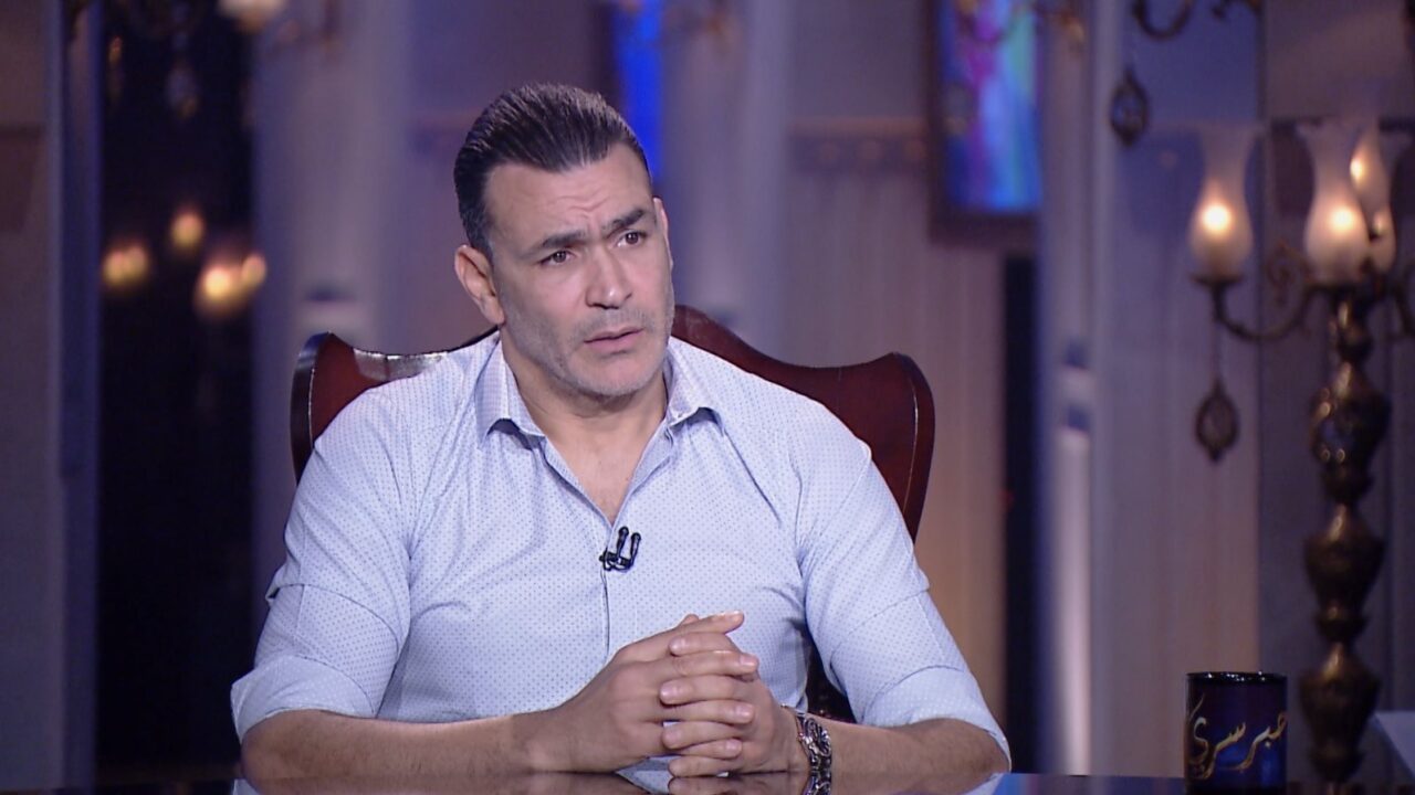 الحضري ينتقد نجم الأهلي بعد خسارة بيراميدز