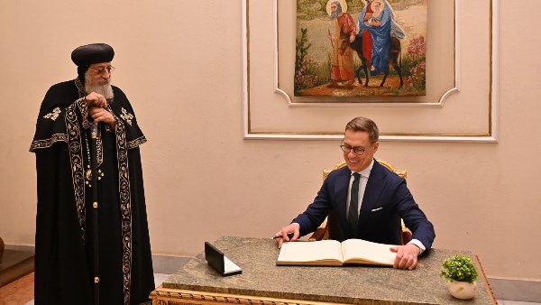 الرئيس الفنلندي يشيد بأعمال المحبة والسلام في مصر