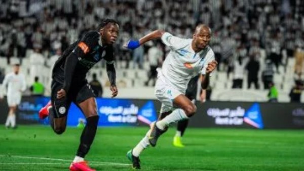 الشباب السعودي يتعادل مع الفتح في الدوري