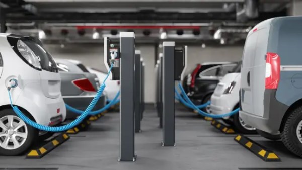 الصين تسيطر على 60% من سوق سيارات الركاب الكهربائية عالميًا