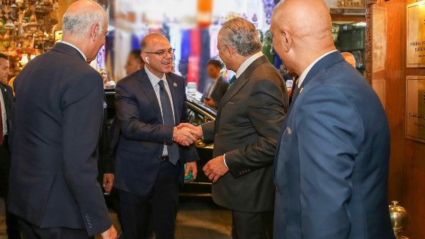 “القابضة للسياحة تطلق مشروعًا جديدًا في خان الخليلي بحضور 4 وزراء”