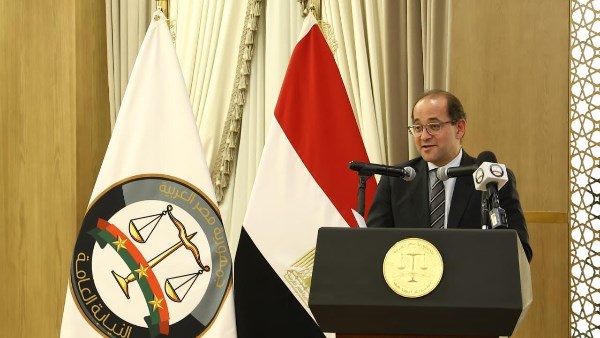 المالية تكشف تفاصيل استلام 1.218 طن فضة من النيابة واستخداماتها