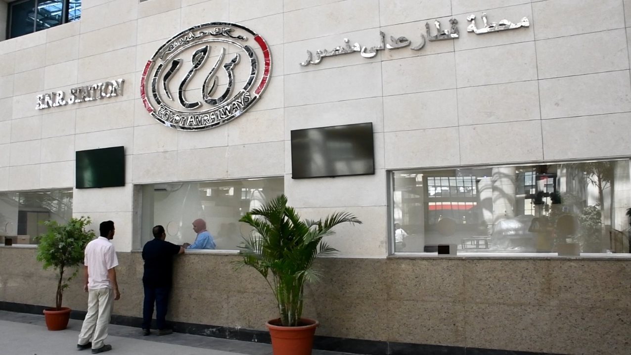 النقل تعرض فيلمًا عن رحلة مواطن من محطة عدلي منصور إلى العاصمة الجديدة