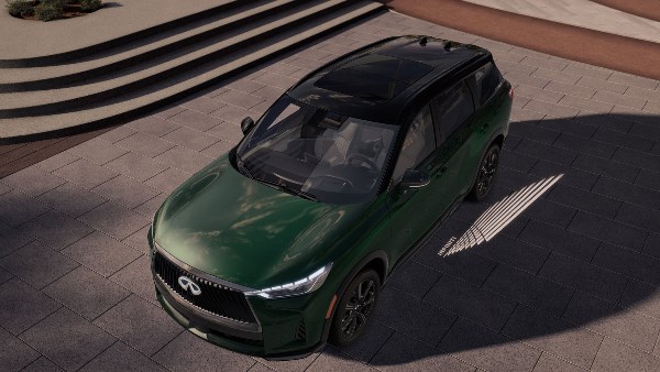 انفينيتي QX60 موديل 2026 يتألق بمظهر رياضي جديد