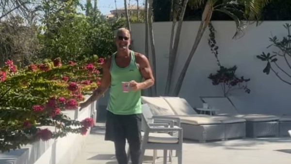 تامر هجرس يبرز في أحدث منشور على انستجرام