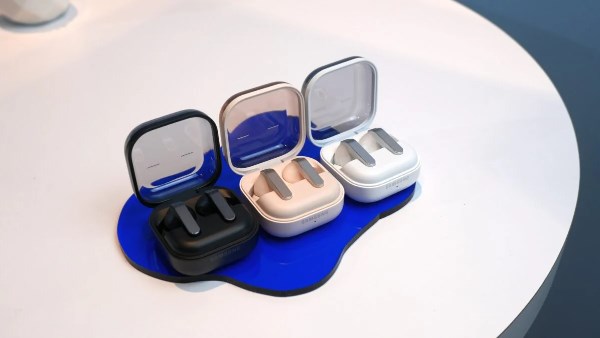 تحديث جديد ل Galaxy Buds 4 Pro من سامسونج