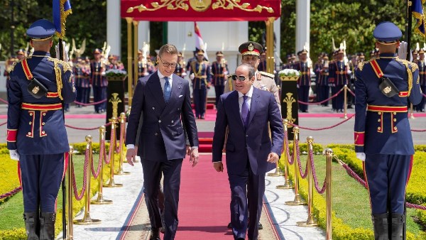 تحركات رئاسية لتعزيز الشراكة مع فنلندا وهولندا والمجر