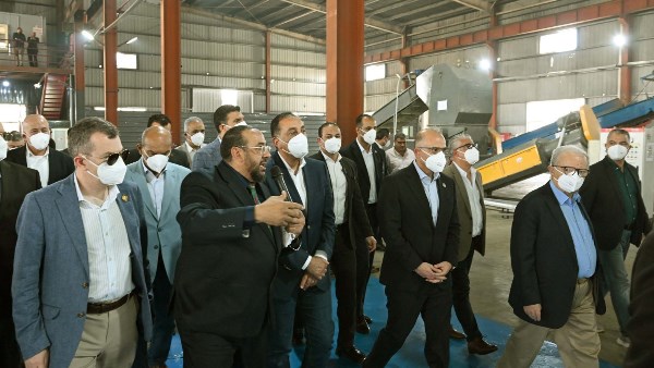 تحفيز الاستثمارات في إعادة التدوير وإدارة المخلفات لتقليل التلوث