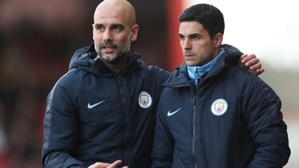 تصريحات نارية قبل قمة مانشستر سيتي وأرسنال جوارديولا يصفها بالفرصة الأخيرة وأرتيتا يتحدث بعقلية البطل