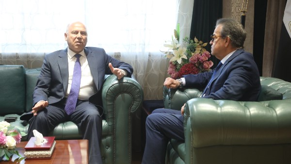 تطوير منظومة لوجستية لنقل الأدوية ومرافقِي جرحى غزة