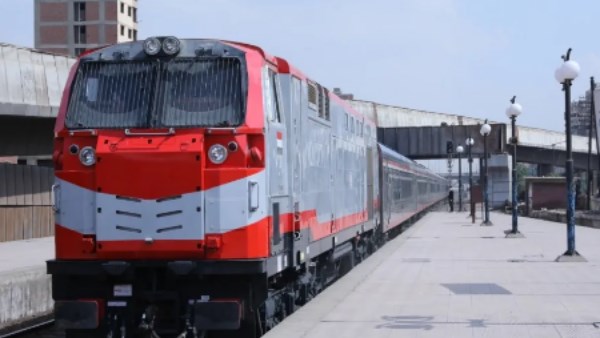 تعديل مسار قطارين بالصعيد إلى محطة الجيزة بسبب أعمال مونوريل