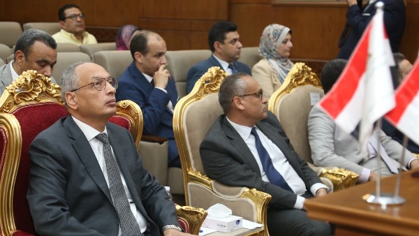 تيسيرات جديدة لتقليص زمن الإفراج الجمركي على الصادرات والواردات