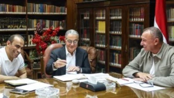 جلسة لمناقشة ملف الكرة بالأهلي بين الخطيب ومنصور وعبد الحفيظ