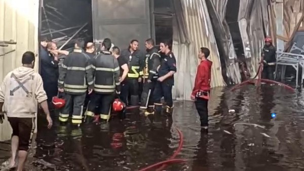 حريق في مخزن فراشة بمصر القديمة والأمن يتدخل