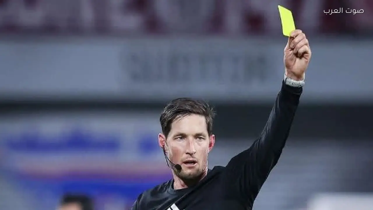 حكم قمة الأهلي والزمالك طبيب عظام بلا تاريخ رياضي