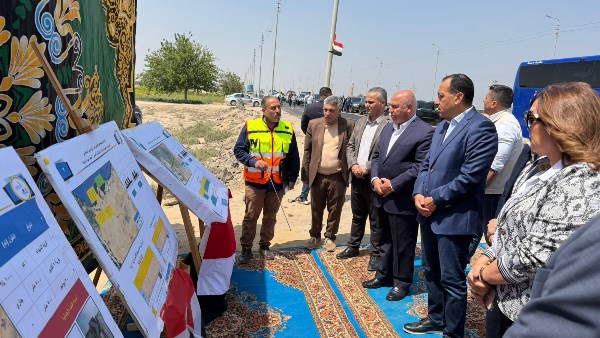 رئيس الوزراء يزور مشروع تطوير طريق في شمال سيناء