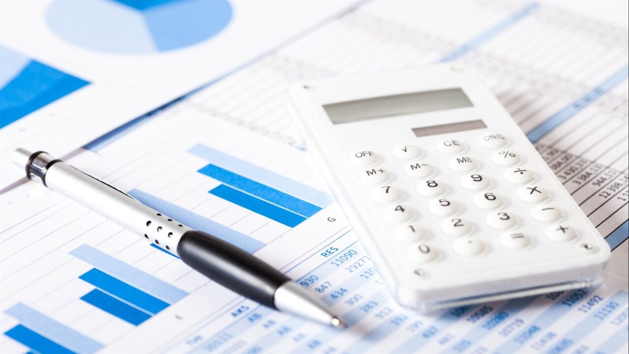 رفع مخصصات شراء الأدوية والمستلزمات الطبية بـ 90.5 مليار جنيه