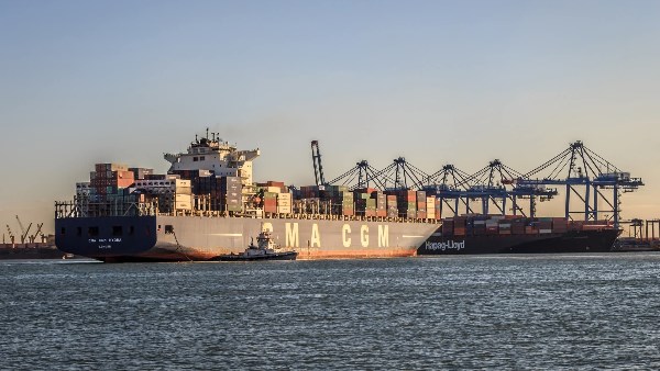 رفع نقل البضائع إلى 13 مليون طن يعزز تنافسية الاقتصاد