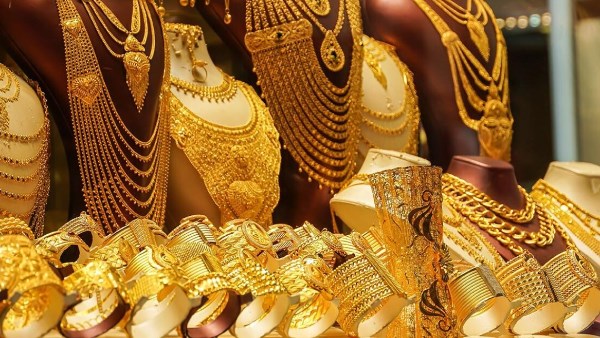 سعر جرام الذهب عيار 24 يصل إلى 8040 جنيها