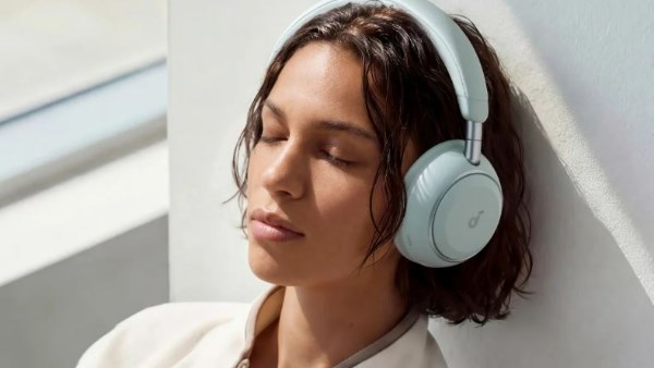 سماعة رأس لاسلكية جديدة بسعر مناسب وبطارية قوية