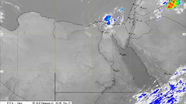 شبورة كثيفة ورياح نشطة في القاهرة والصعيد