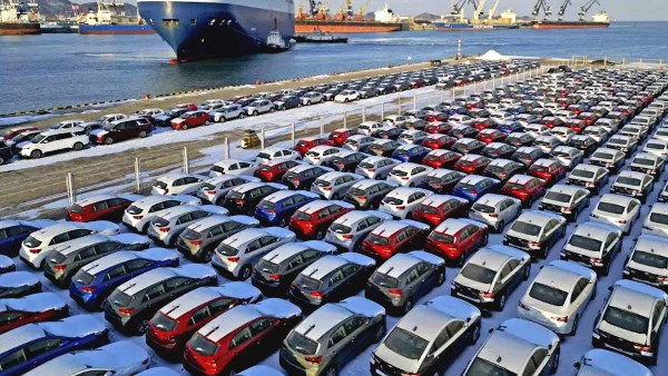 شروط مبادرة استيراد سيارات المصريين بالخارج قبل انتهاء المدة