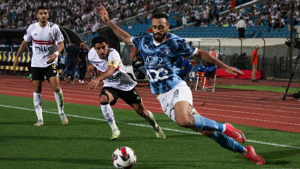 شريف أشرف: مباراة بيراميدز صعبة والزمالك الأقرب للفوز بالدوري والكونفدرالية