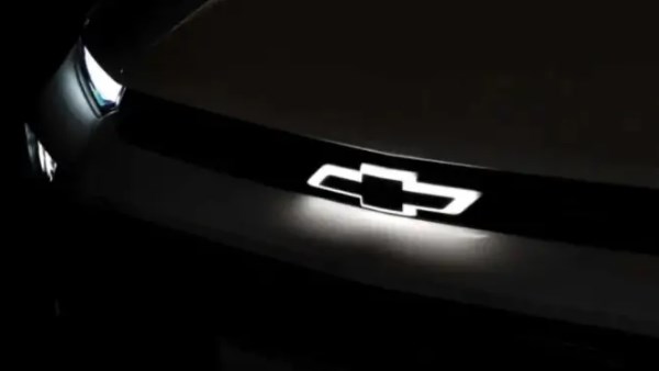 شعار شيفروليه 2026 يظهر لأول مرة على سونيك